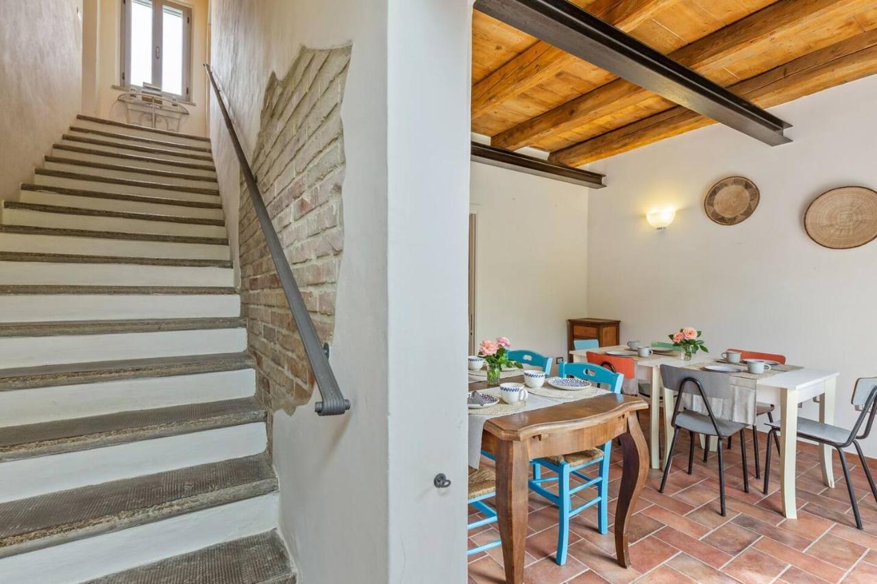 Grande Villa Storica Per Vacanze Con Giardino Privato E Piscina Ostra Zewnętrze zdjęcie