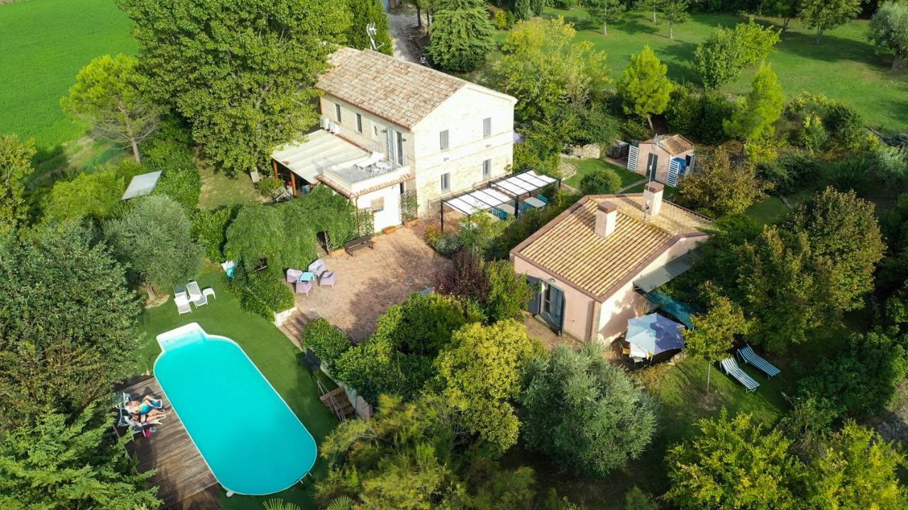 Grande Villa Storica Per Vacanze Con Giardino Privato E Piscina Ostra Zewnętrze zdjęcie