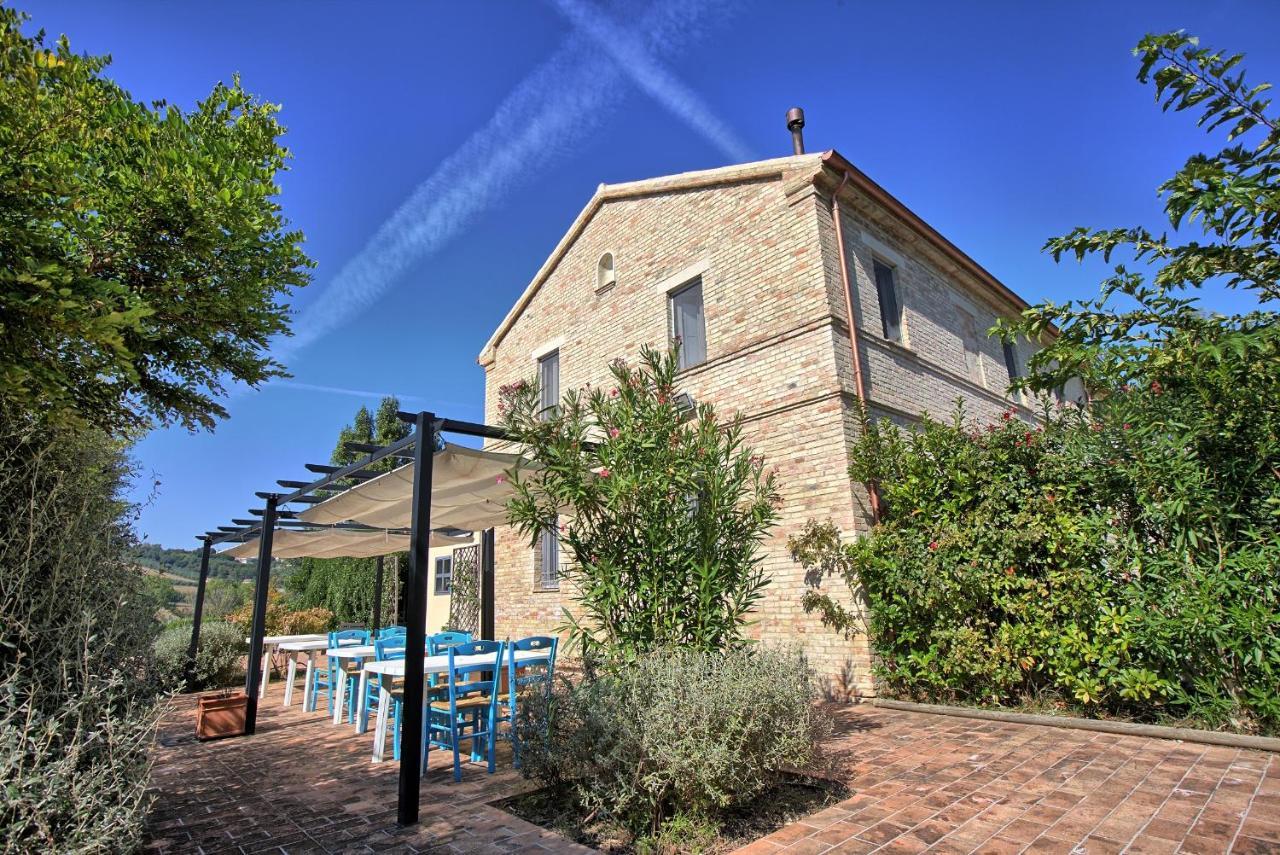 Grande Villa Storica Per Vacanze Con Giardino Privato E Piscina Ostra Zewnętrze zdjęcie