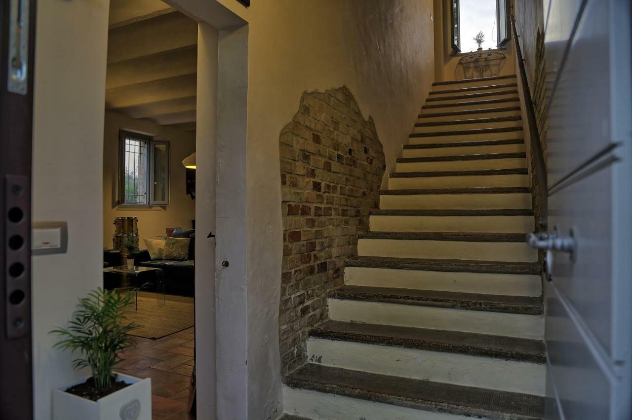 Grande Villa Storica Per Vacanze Con Giardino Privato E Piscina Ostra Zewnętrze zdjęcie