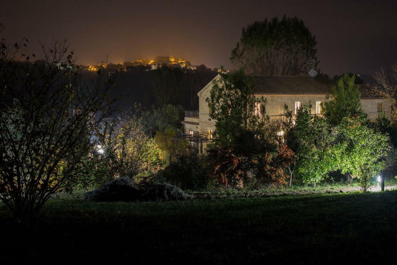 Grande Villa Storica Per Vacanze Con Giardino Privato E Piscina Ostra Zewnętrze zdjęcie