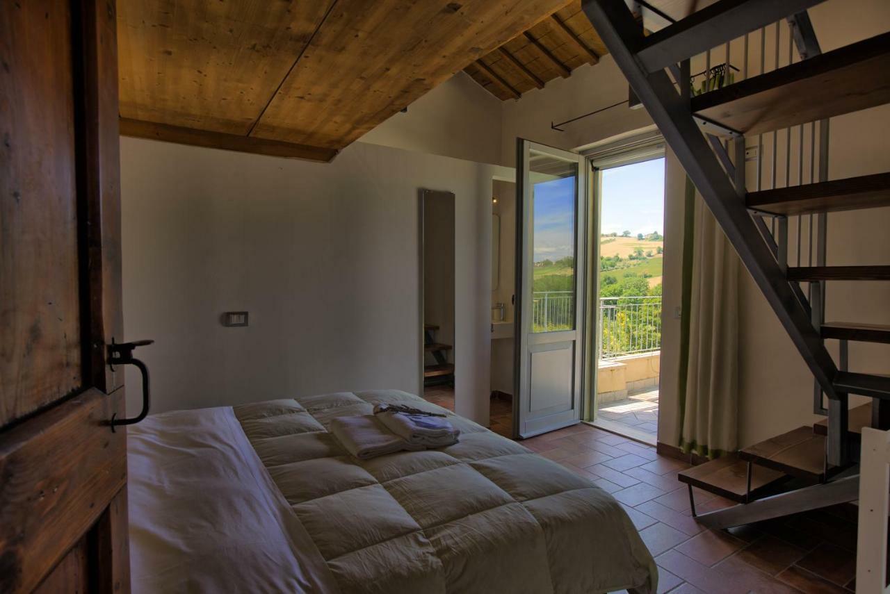 Grande Villa Storica Per Vacanze Con Giardino Privato E Piscina Ostra Zewnętrze zdjęcie